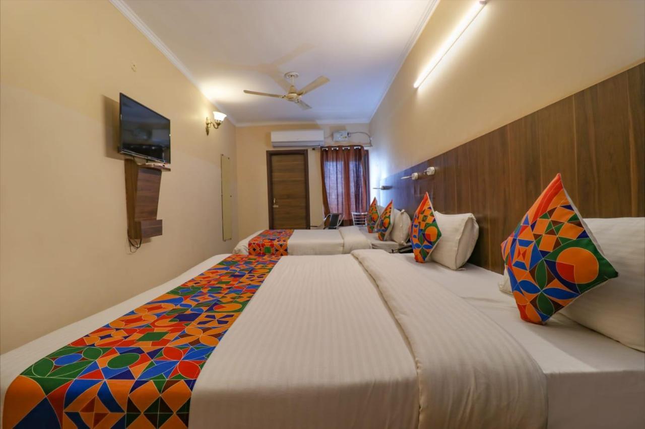Hotel Golden Sunrise Inn Amritsar Exterior photo
