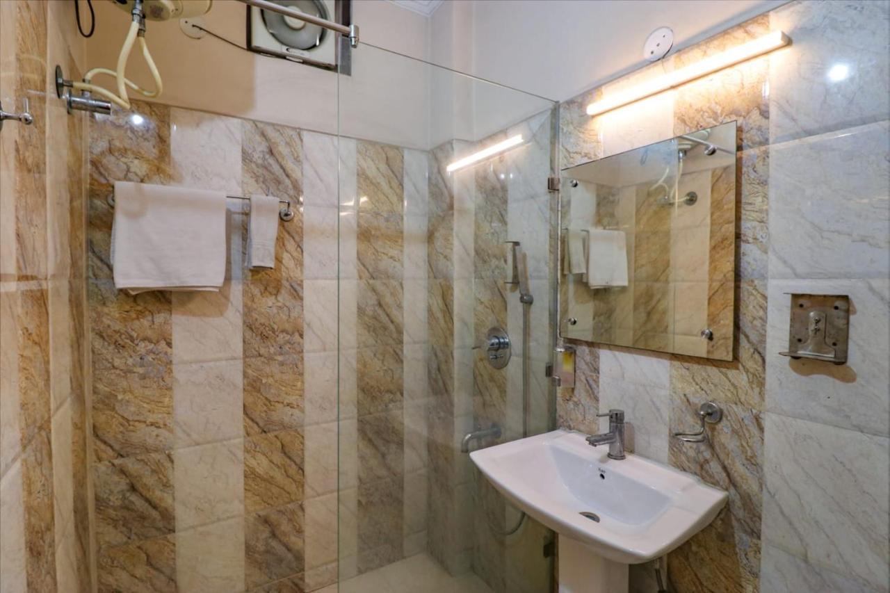 Hotel Golden Sunrise Inn Amritsar Exterior photo